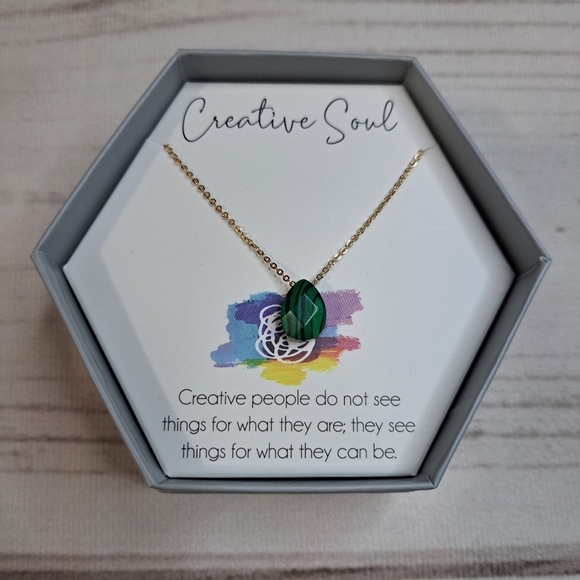 Jewelry - Creative Soul Gift Green Pendant Necklace
